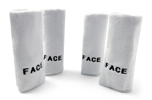 FACE CLOTH - Microfiber Washcloth Set of 4 Microfiber Face Cloth by Crafty Cloth (Set of 4)